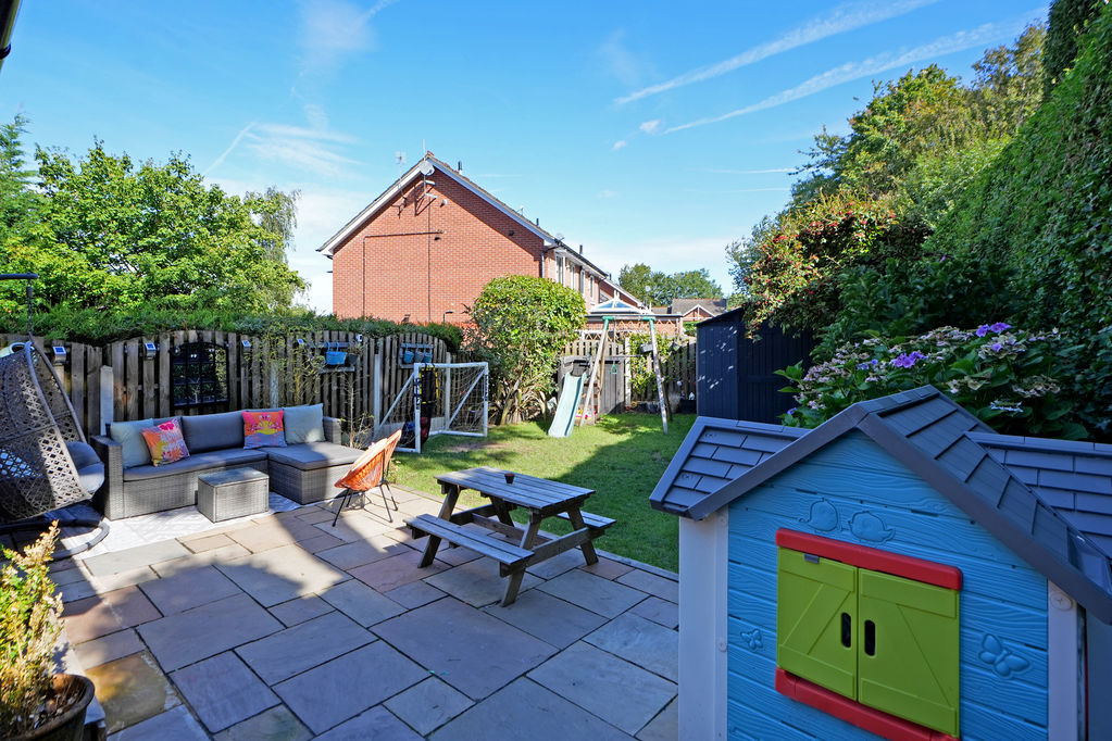 Periwood Drive Millhouses